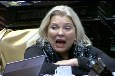 Elisa Carrió pronosticó una victoria para octubre y arengó: "Nos van a sacar muertos"