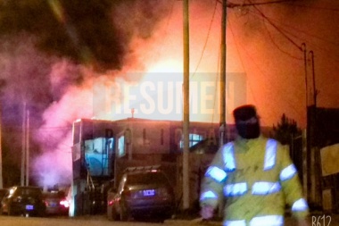 Ushuaia : incendio de un departamento deja dos personas fueron hospitalizadas