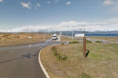 Tres pitbulls atacaron salvajemente en Ushuaia a un joven y su mascota