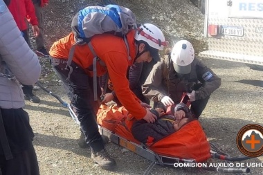 Rescataron a una mujer lesionada en la senda de la “Estancia Túnel”