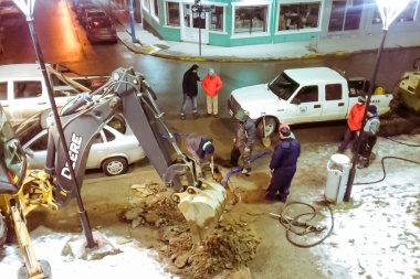 Críticas a gobierno por inacción mientras se congela el agua en Ushuaia