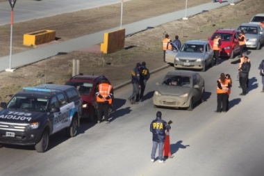 Se negó a alcoholemia e intentó acuchillar a un oficial de tránsito