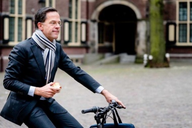 Holanda: Primer ministro y todo el gabinete renunciaron