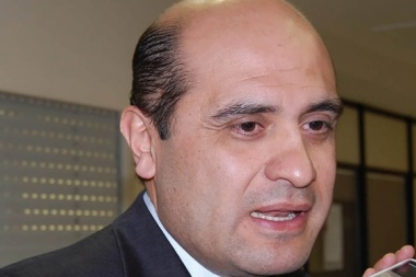 El abogado Francisco “Paco” Giménez denuncia que el juez tiene “planchada” la causa contra Melella