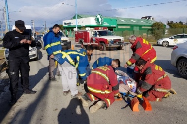 Mujer atropellada en las calles de Ushuaia