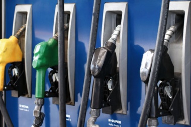 Mañana aumentarán un 6% en promedio los precios de los combustibles