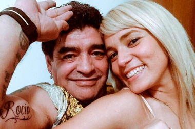 Rocío Oliva se metió en la pelea con Maradona y Claudia Villafañe salió a contestarle