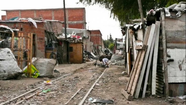 Según los datos del INDEC, Argentina tiene 9 millones de pobres