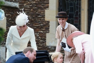 Cómo trabaja y cuánto cobra María Teresa, la "Mary Poppins" española de la familia real inglesa