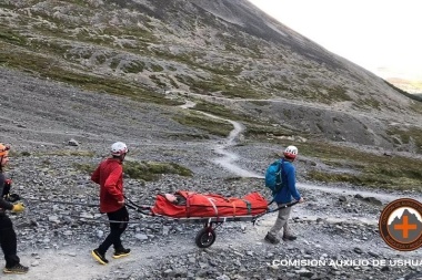 Una mujer debió ser rescatada en el Glaciar Martial