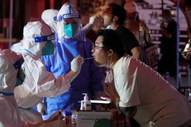 "El covid-19 está lejos de haber terminado”, advirtió la OMS y mantiene la emergencia sanitaria mundial
