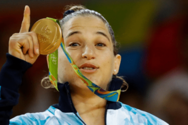 Paula Pareto, la judoca olímpica, en charla virtual con deportistas riograndenses