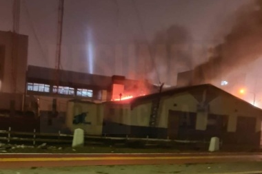Incendio en el Club de Radioaficionados de la ciudad de Ushuaia