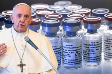 El Papa criticó la "miopía" de los que "acaparan vacunas"