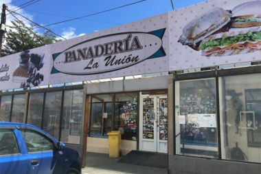 La panadería “La Unión” volvió a abrir sus puertas