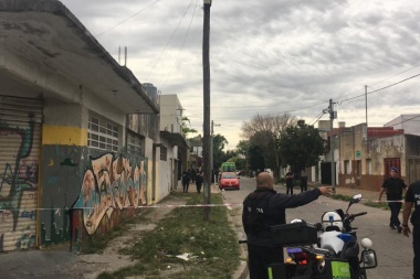 Tolosa: murió el hombre que mató a su hijastro de 10 años, hirió a su pareja y se atrincheró durante nueve horas