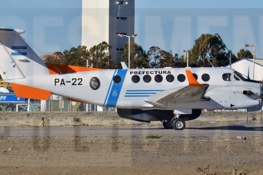 Un avión de búsqueda de la Prefectura Argentina se suma a los rastrillajes por Alejandro Buchieri