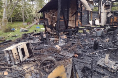 Descuido de propietarios de una casa de La Rinconada causó un incendio más en la zona de la emergencia forestal