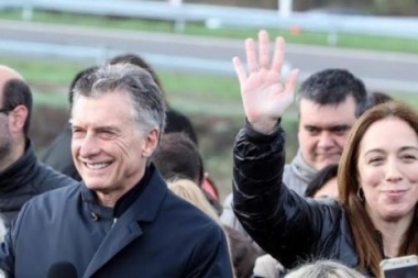 "La política tiene que estar para cuidar a la gente", dijo Macri en la Ruta 7