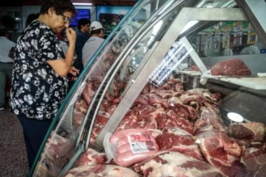 El Gobierno anuncia acuerdos y medidas para intentar contener el precio de la carne