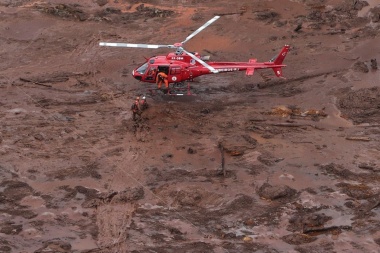 Brasil: evacuan dos pueblos por riesgo de colapso de otro dique