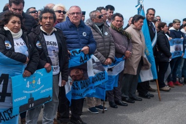 Familiares del ARA San Juan califican de "perversa" la posibilidad de que los hayan espiado