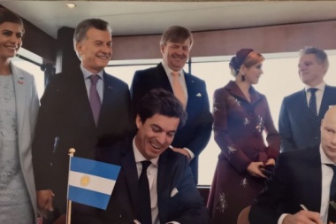 Hidrovía continental: El Paraná paralelo que planean Macri y la Reina Máxima