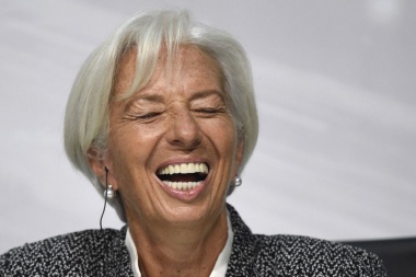 Lagarde: "La economía mejorará hacia inicios de 2019 y la inflación va a bajar"