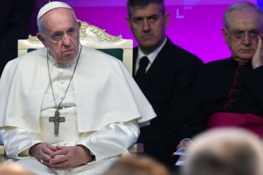 Revelan que el vaticano tiene reglas secretas para sacerdotes con hijos