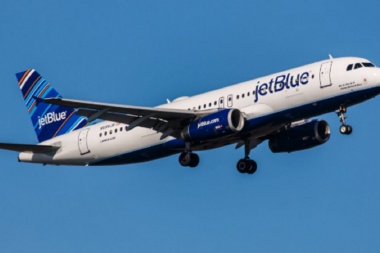 La low cost Jet Blue ofrece vuelos gratis por un año a quienes borren todas sus fotos de Instagram