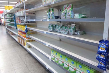 Góndolas vacías: advierten por escasez de leche en los supermercados