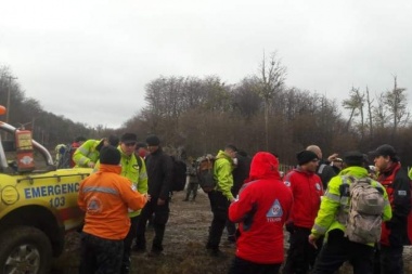 Apareció uno de los perros que acompañaba al joven buscado en Tolhuin