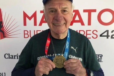 Con 81 años, corrió 323 carreras y este domingo completó su 10° maratón