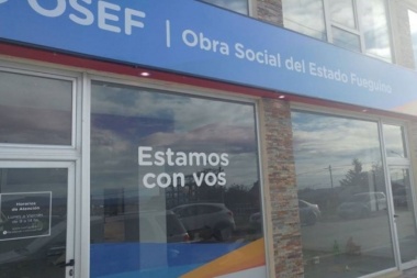 OSEF sin remedios, ni farmacéuticos, pero busca contratar empresa para manejar redes sociales
