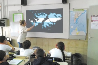 Capacitarán a docentes de Río Grande sobre la causa Malvinas